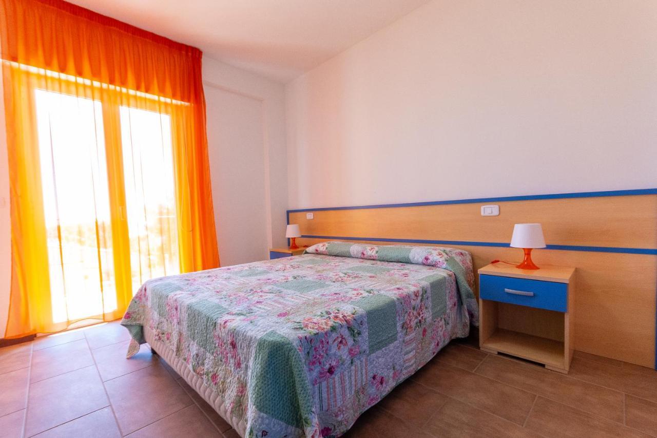 Residence Palazzo Sayonara Tortoreto Kültér fotó