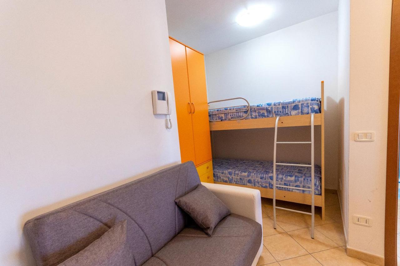 Residence Palazzo Sayonara Tortoreto Kültér fotó