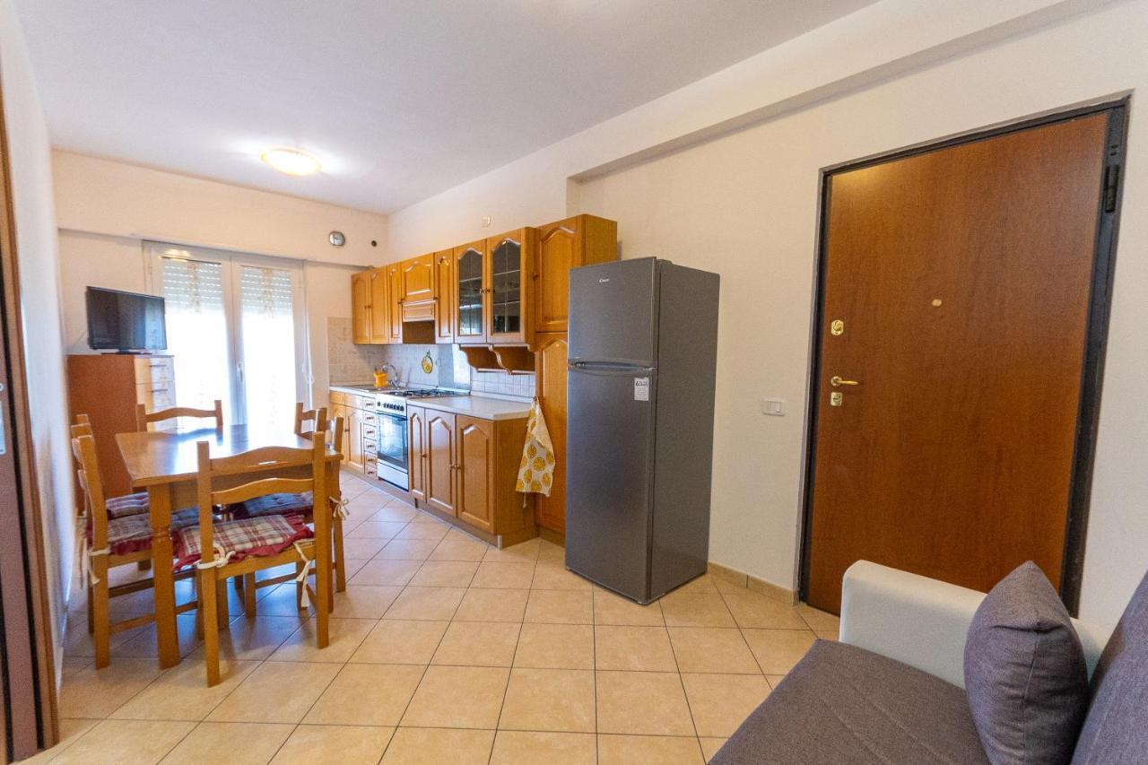 Residence Palazzo Sayonara Tortoreto Kültér fotó