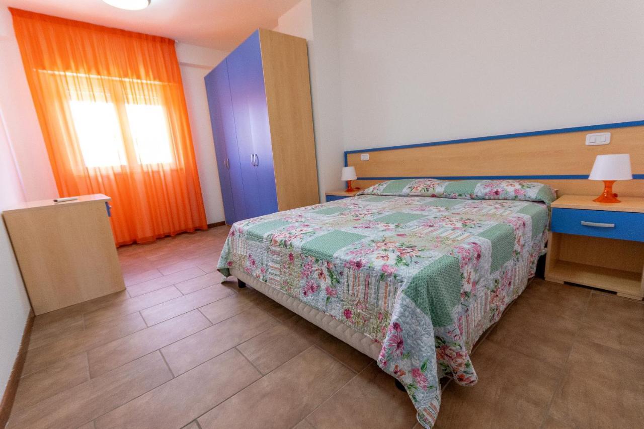 Residence Palazzo Sayonara Tortoreto Kültér fotó