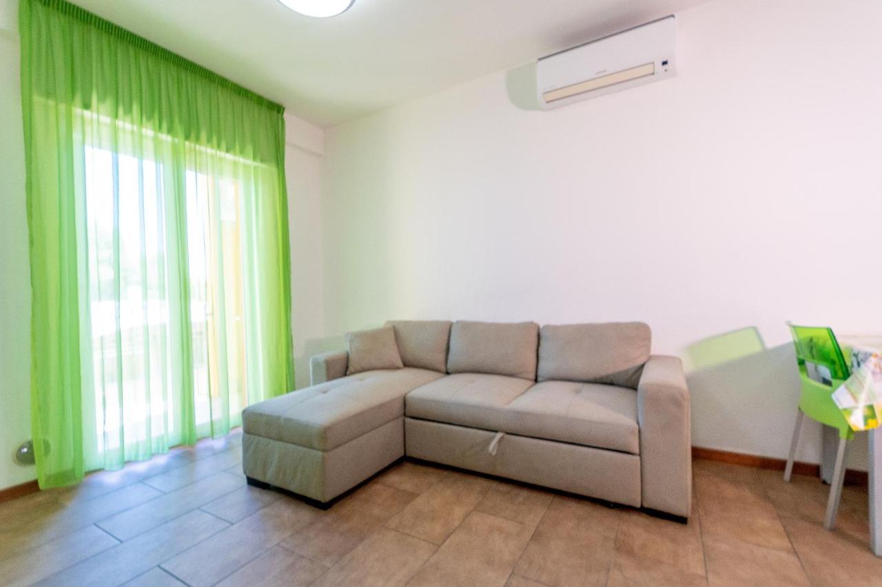 Residence Palazzo Sayonara Tortoreto Kültér fotó