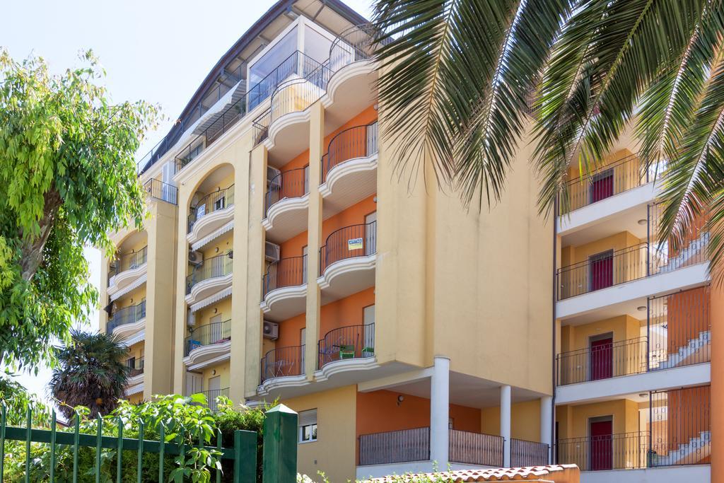 Residence Palazzo Sayonara Tortoreto Kültér fotó